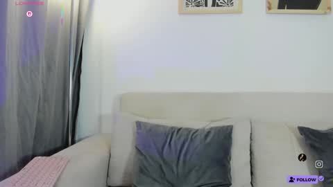 chloe online show from 06/05/26, 09:15