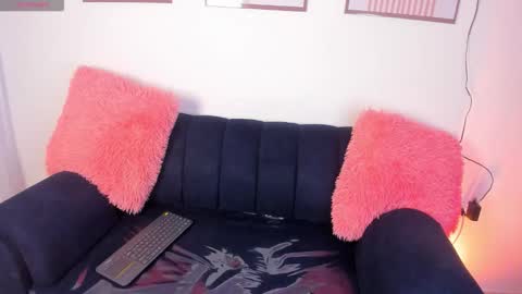 Snapshot of chloe_petite2 chatting on 02/17/26, 12:45 Chloe online show from 02/17/26, 12:45