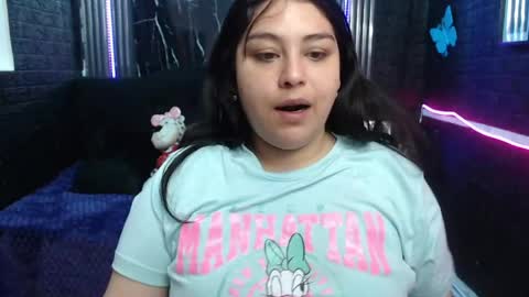 Snapshot of chloe_smith5 chatting on 06/13/26, 01:31 chloe_smith5 online show from 06/13/26, 01:31