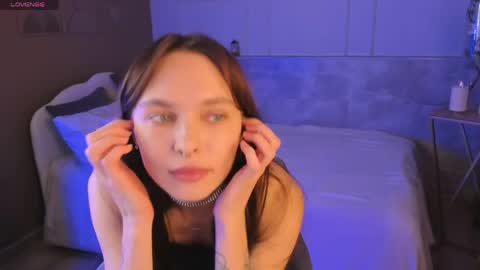 Chloe online show from 03/31/26, 06:25