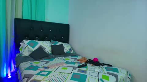 Lulu  online show from 02/10/26, 07:07