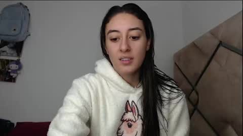 Chloe  online show from 01/05/26, 07:39