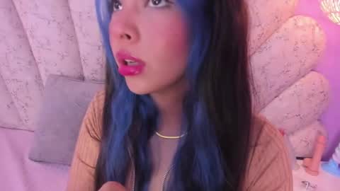   online show from 02/08/25, 07:49