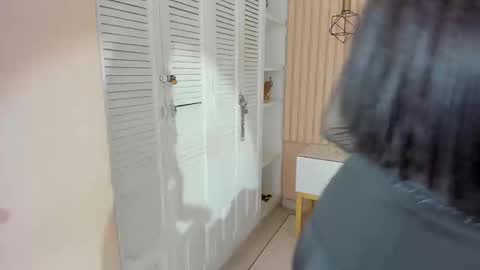   online show from 09/11/25, 05:02