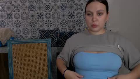 Eva and Sandra online show from 03/06/25, 05:14