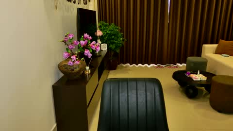 Eva and Sandra online show from 04/14/26, 02:17