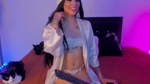  3 online show from 01/12/26, 05:01