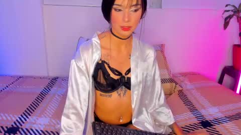 Snapshot of chloeaddamss chatting on 07/10/26, 02:38 3 online show from 07/10/26, 02:38