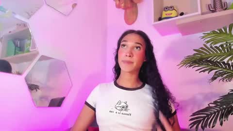 Chloe  online show from 03/08/25, 08:25