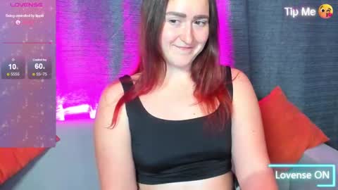 Snapshot of chloee_brookss chatting on 12/05/24, 01:17 Chloee online show from 12/05/24, 01:17