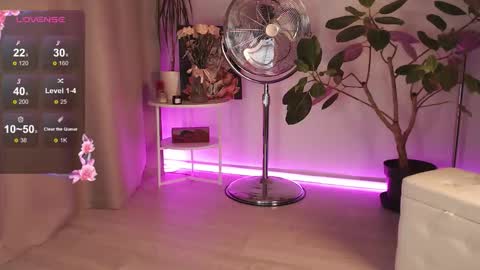 Chloe online show from 11/16/25, 12:38