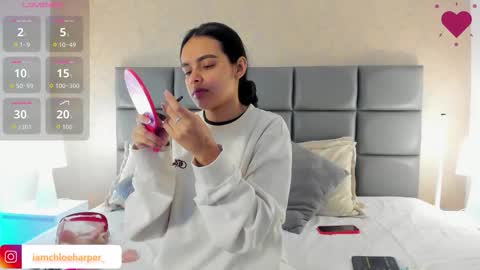  Chloe Harper  online show from 03/04/26, 11:38