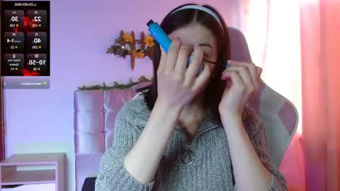 Chloe online show from 02/10/25, 01:22