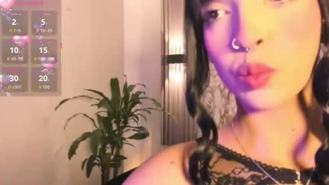 chloemasonn online show from 12/01/25, 11:04