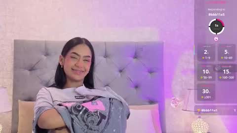 C H L O E  M O O N online show from 03/20/26, 09:25