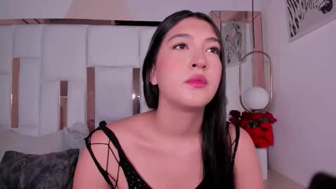 Chloe  online show from 01/19/26, 12:09