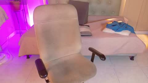 Chloe rosse online show from 09/21/25, 12:34