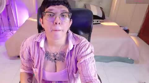 Chloe rosse online show from 07/16/26, 01:33