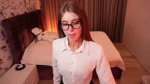 Snapshot of chloespark chatting on 07/09/26, 07:29 Chloe online show from 07/09/26, 07:29
