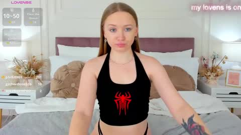 Chloe online show from 03/06/25, 01:37