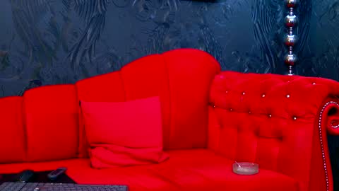 Snapshot of chloevee chatting on 02/23/25, 11:33 Chloe Vee online show from 02/23/25, 11:33