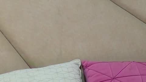 Snapshot of chloevee chatting on 11/23/25, 05:40 Chloe Vee online show from 11/23/25, 05:40