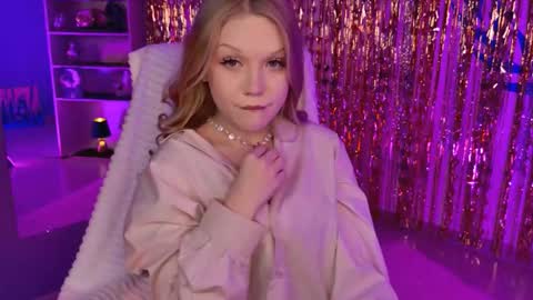 ChloeWight online show from 03/09/26, 01:37