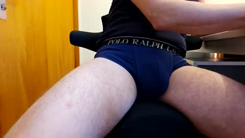 Snapshot of chlover855 chatting on 02/14/25, 03:58 chlover855 online show from 02/14/25, 03:58