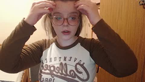 chmiri online show from 12/18/24, 02:38