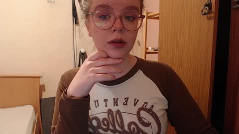 chmiri online show from 01/19/25, 04:33