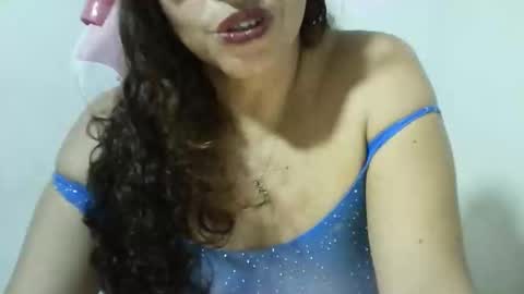 chochohot45 online show from 02/20/25, 12:08