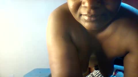 chocobabe002 online show from 11/14/25, 03:11