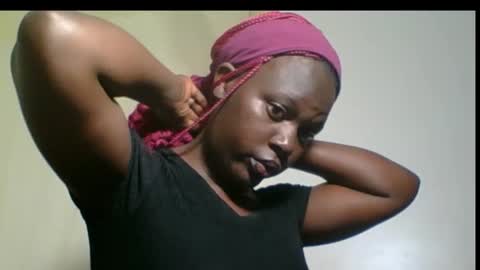 chocolate queen25 online show from 11/05/25, 08:14