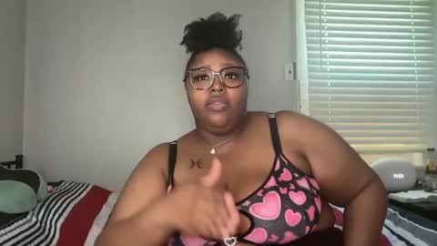 Melina online show from 04/17/26, 03:59