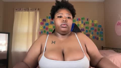 Snapshot of chocolatebunnyxx69 chatting on 06/16/26, 03:58 Melina online show from 06/16/26, 03:58