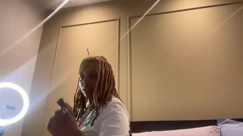 Snapshot of chocolatecakequeen chatting on 12/06/24, 02:57 ChocolateCakeQueen online show from 12/06/24, 02:57