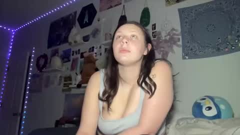 chocolatevanillaswirl3 online show from 02/10/26, 01:43