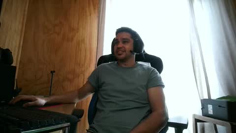 Snapshot of chocomate chatting on 10/02/25, 12:34 chocomate online show from 10/02/25, 12:34