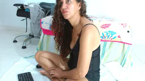 maria online show from 04/09/26, 06:19