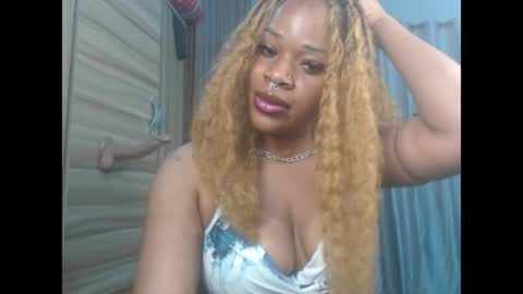 Snapshot of chocox_petitqueen chatting on 06/13/26, 06:22 ethereal online show from 06/13/26, 06:22