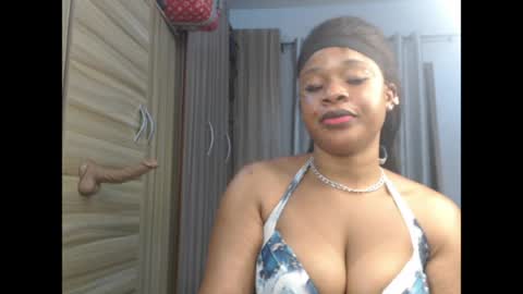 Snapshot of chocox_petitqueen chatting on 07/07/26, 07:23 ethereal online show from 07/07/26, 07:23