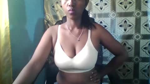 choe03 online show from 02/18/26, 07:04