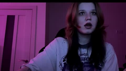 Lissa online show from 11/26/25, 10:11