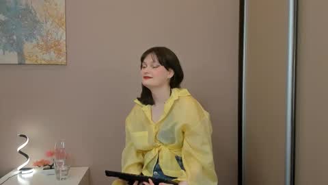 Cassandra online show from 03/27/26, 08:37