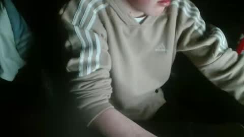 Snapshot of chopoterr chatting on 01/05/26, 10:57 chopoterr online show from 01/05/26, 10:57