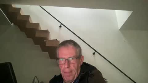 choupipat1 online show from 10/28/25, 03:47