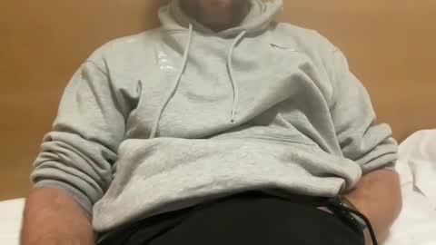 chris13abcd online show from 12/16/25, 11:04