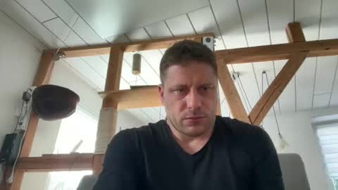 Chris online show from 04/07/26, 08:59