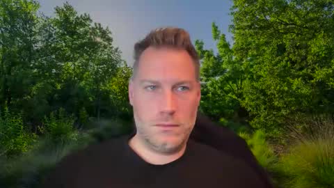 Christian online show from 10/31/25, 07:42