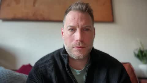 Christian online show from 04/11/26, 08:29